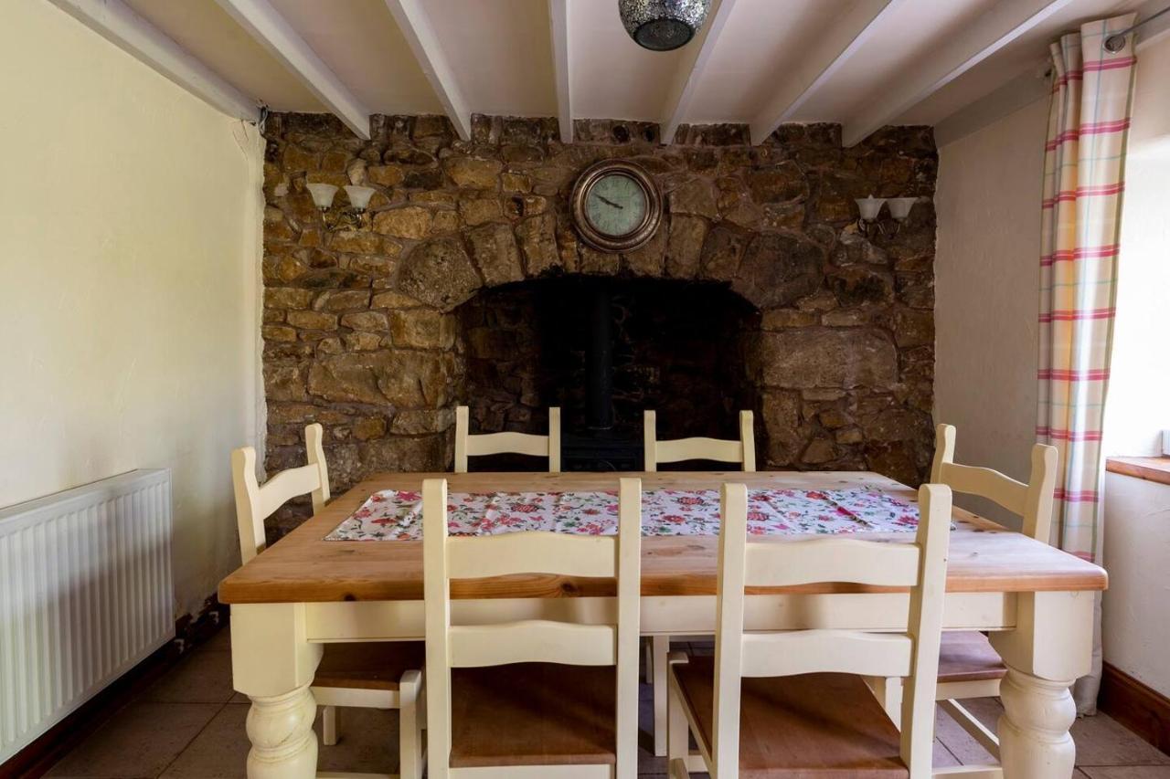 Llys Onnen - North Wales Holiday Cottage Mold Dış mekan fotoğraf