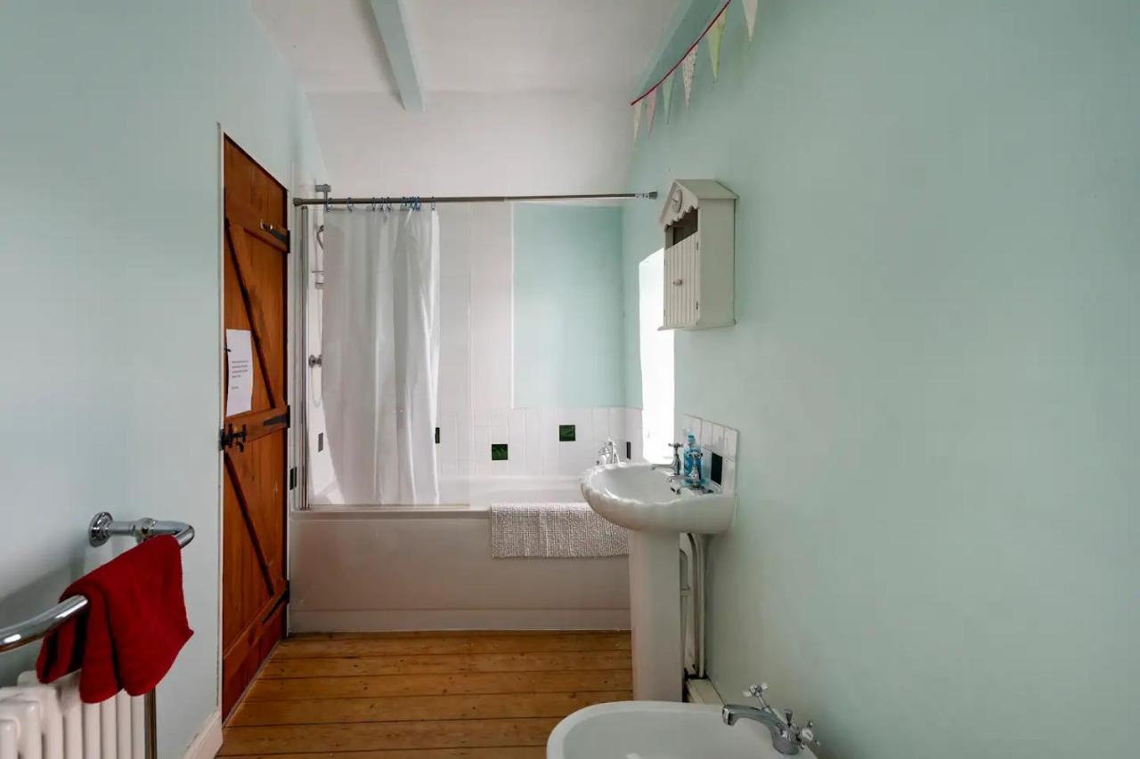 Llys Onnen - North Wales Holiday Cottage Mold Dış mekan fotoğraf